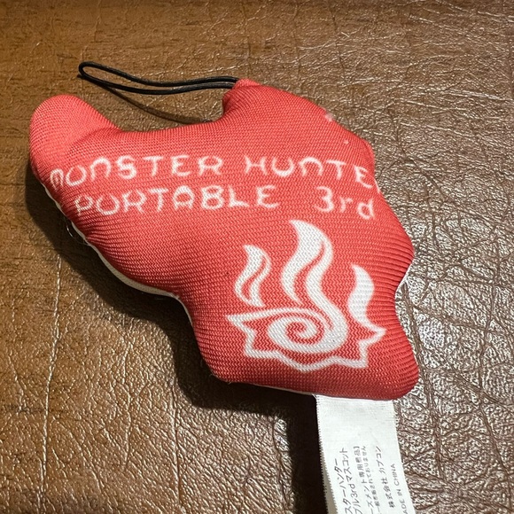 Monster Hunter Portable 3rd Prize Plush Capcom Co. Toys Collectibles Toy - Picture 2 of 7
